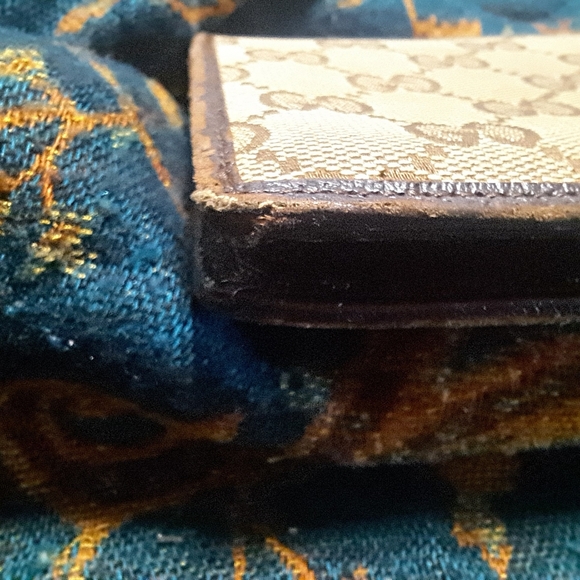 Gucci Beige and Brown Monogram Wallet Card Holder - Picture 12 of 17